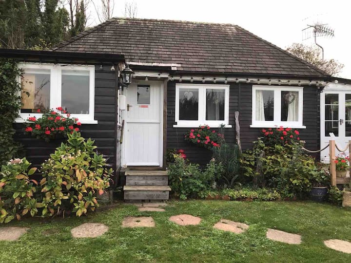 Red Cedars, a peaceful hideaway in Bembridge.