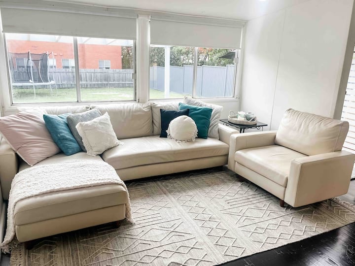 Walk To Beach & Village - Fast Wifi - Pet Friendly - Manly