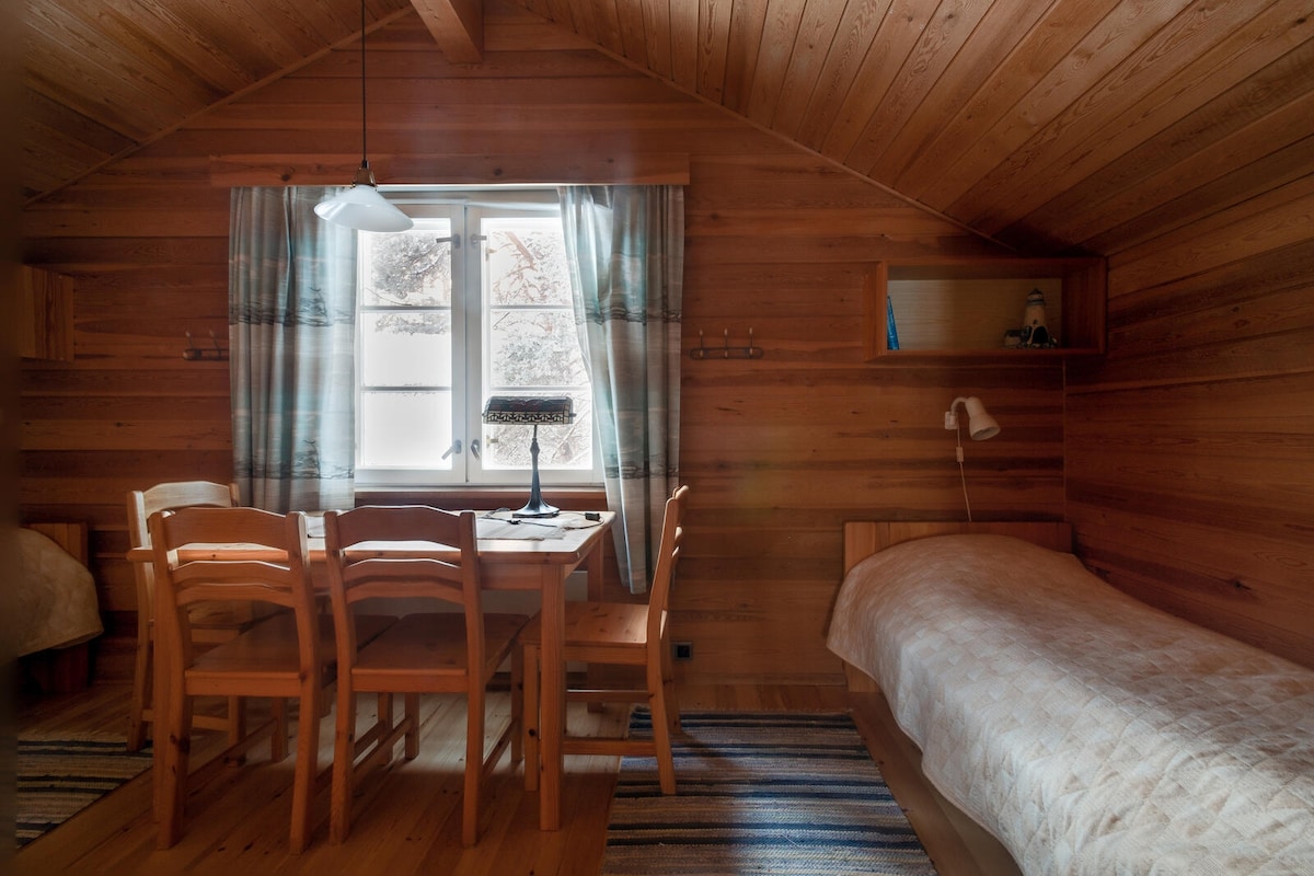 საძინებელი 1