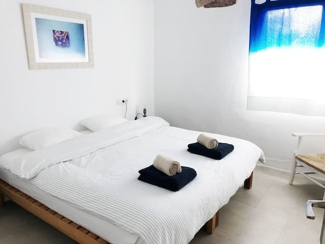 listing_image