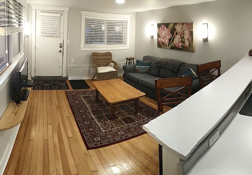 2 Bdrm in Kitsilano walk to shop/restaurants/bars