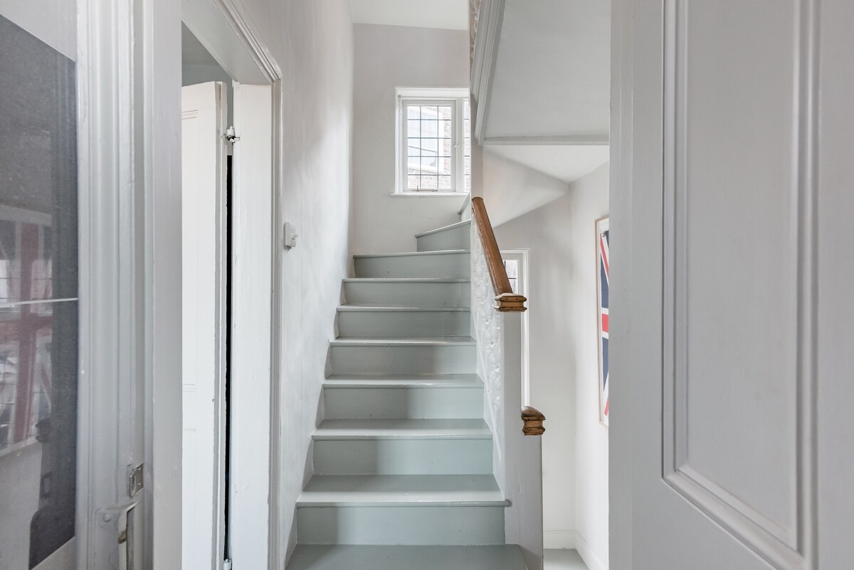 Top Airbnb: 2 Precentor's Court, York in Clifton Without