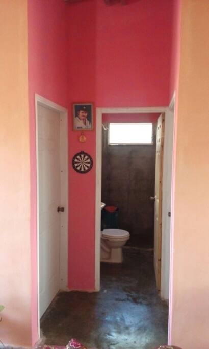 BAÑO PRIVADO Y DOS RECAMARAS