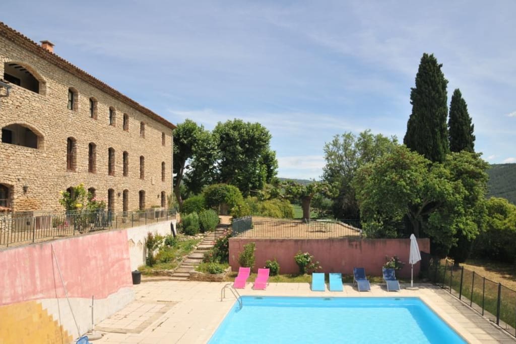 Mas Provençal avec piscine