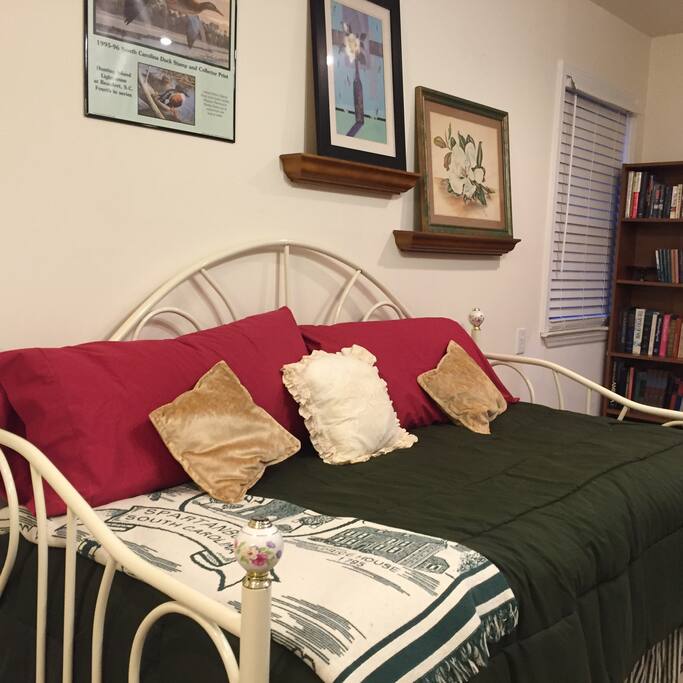 Day bed