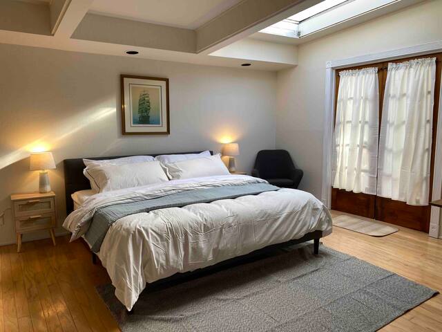 Relaxing Retreat: 3 Bedroom Overlooking the Bay gallery image 5