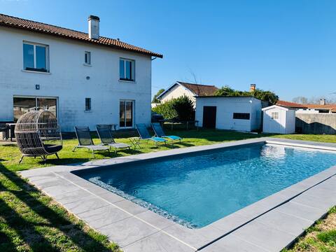 Family home heated pool 15 min Bordeaux