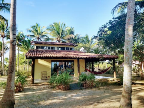 Spacious house in a waterfront condominium