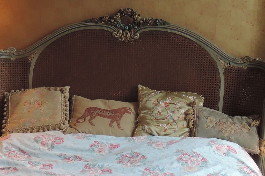 French Antique Bed