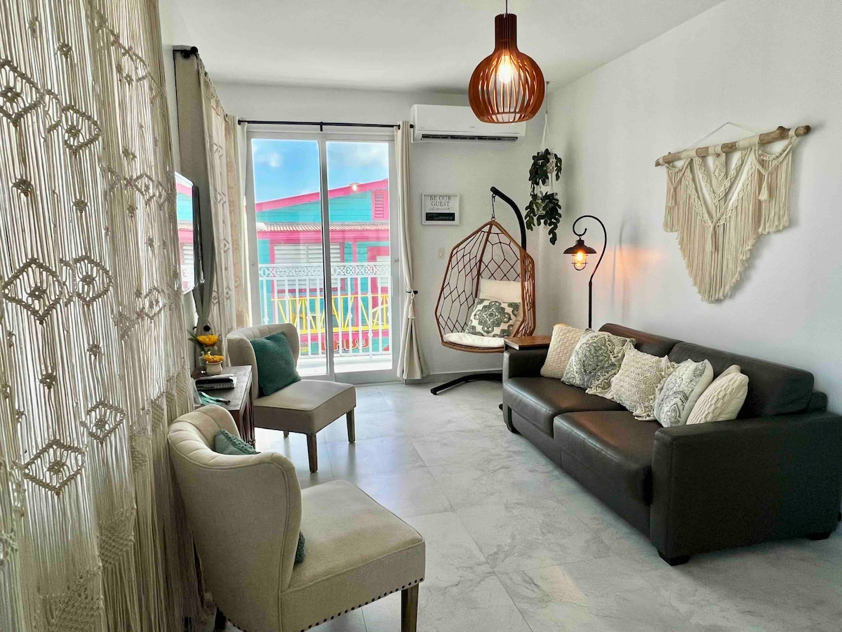 Popular Airbnb listing: AQUA MARE 201, SEA VIEW Poblado Boquerón. in Boquerón
