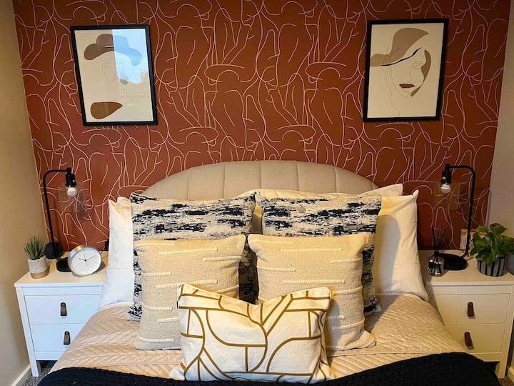 Bedroom 2 amazing furnishings