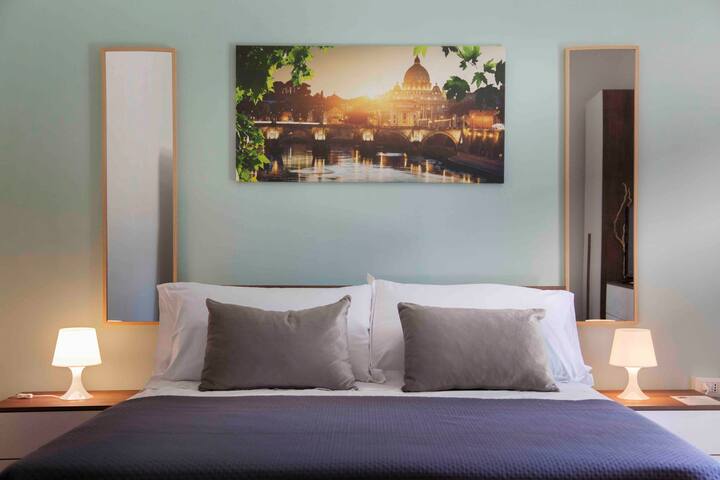 Roma Vatican’s Room gallery image 5