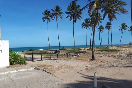 APTO  Pé na Areia Mobiliado em Porto de Galinhas