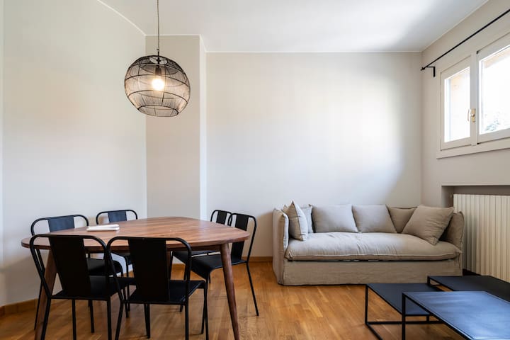 Cornaggia Apartment E – Cool & Design new flat!