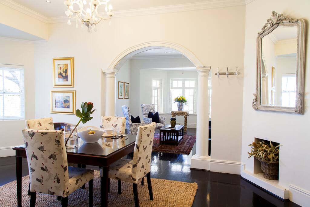 Huguenot Luxury Suite