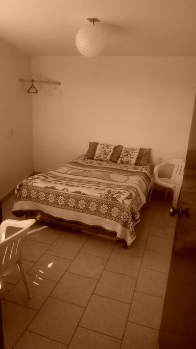 La habitación.