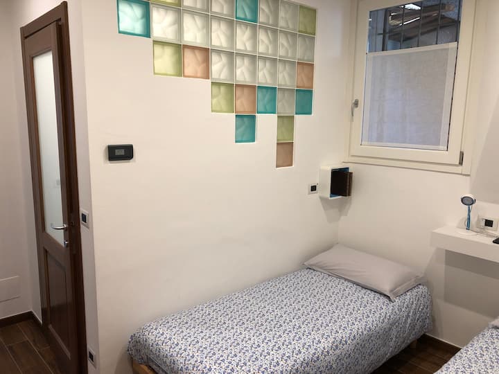 Cameretta con ingresso indipendente