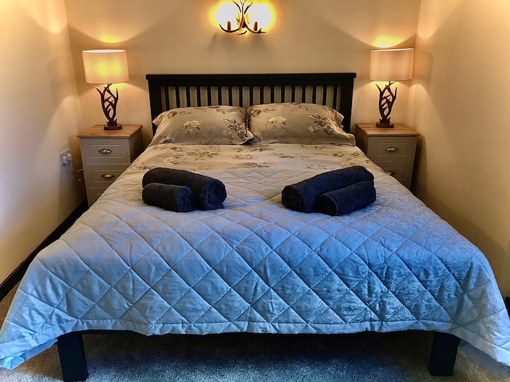 One of the double bedrooms both have King size beds and underfloor heating