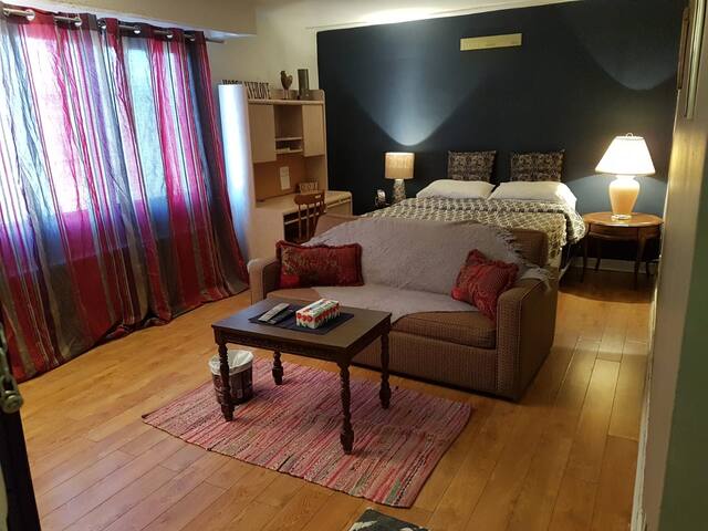 Cozy Studio Apartment Fully Furnished