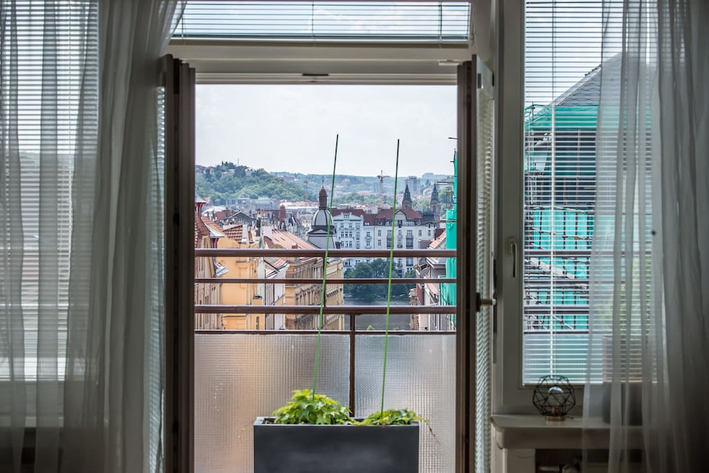 this is what you see in the morning when you wake up :-) smaller terrace from the livingroom
