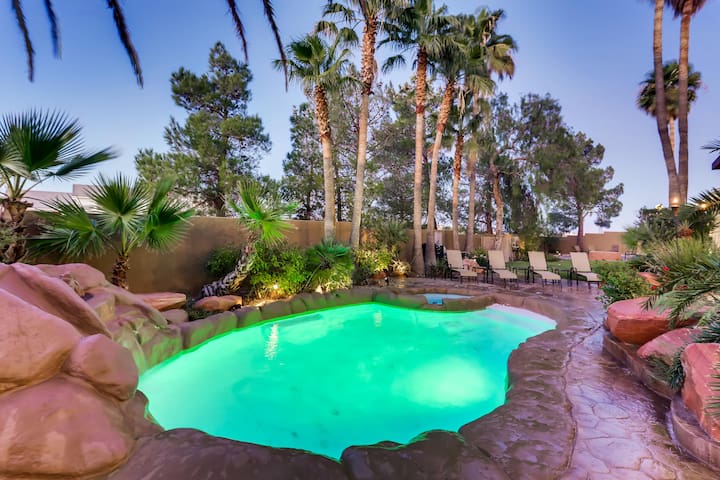 Stunning Las Vegas Estate!