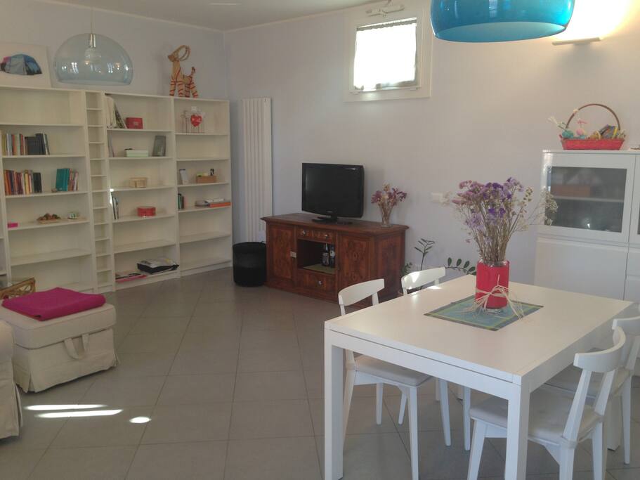 sala/living room (view from entrance)