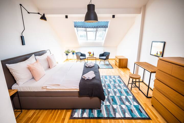 5BR+3.5BA 270m² Luxurious Central Wilson Penthouse gallery image 5