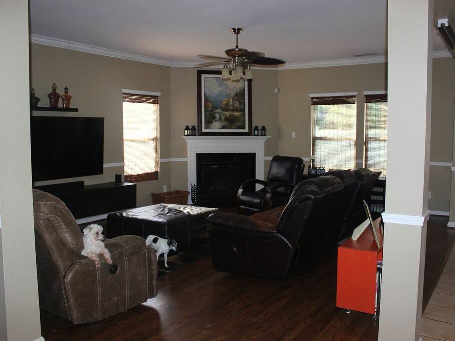1st floor Family room