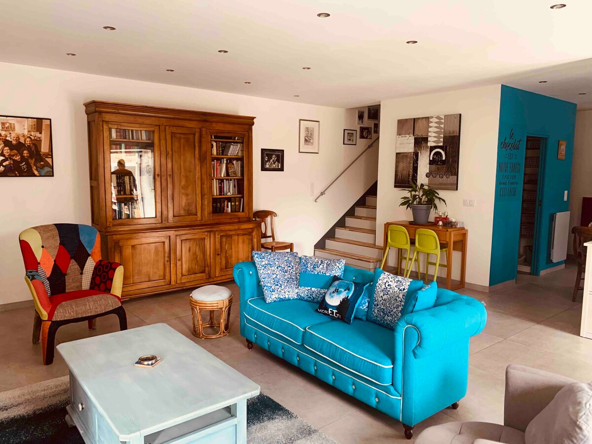 Proprietà Airbnb di successo: In the shade of the linden tree a Saint Paul Trois Châteaux