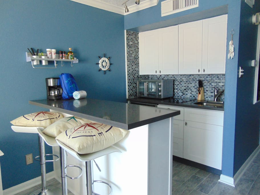 Modern kitchen with all youneed