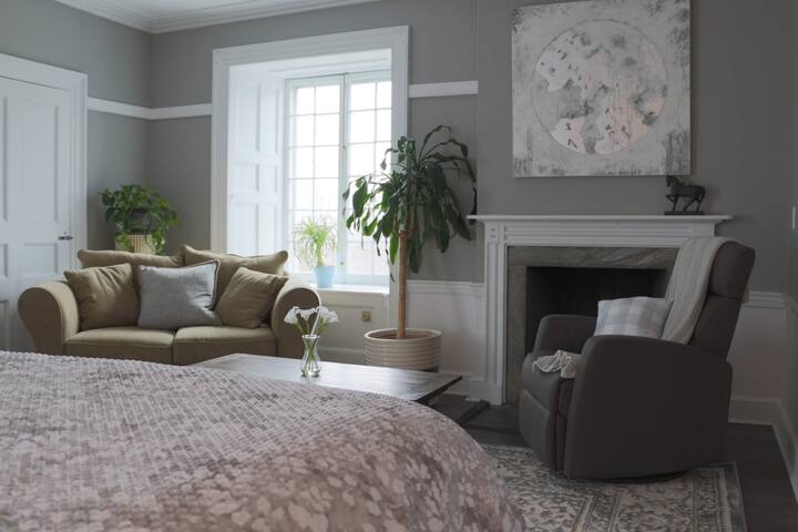 Duldraeggan - Luxury suite, L'Orignal ON