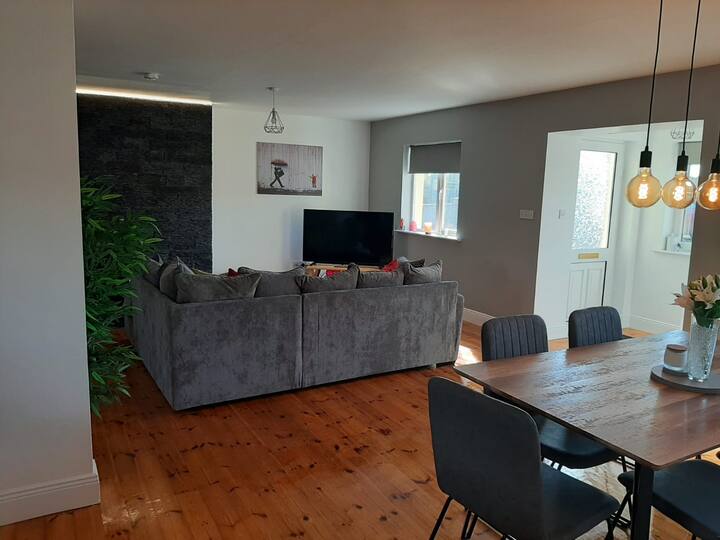 Maoilinn house Cahersiveen Houses for Rent in Cahersiveen, County