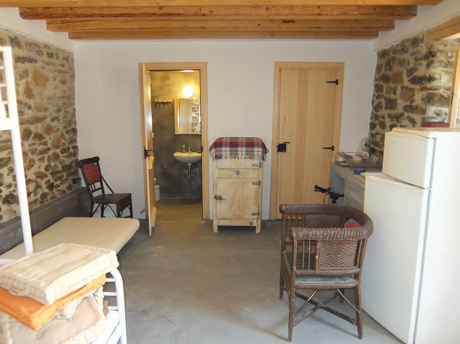 Apartment inside (towards bathroom)