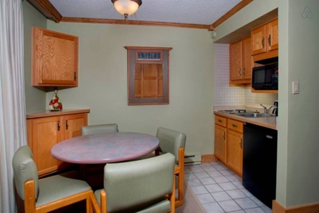 Prepare meals from the kitchenette of your room