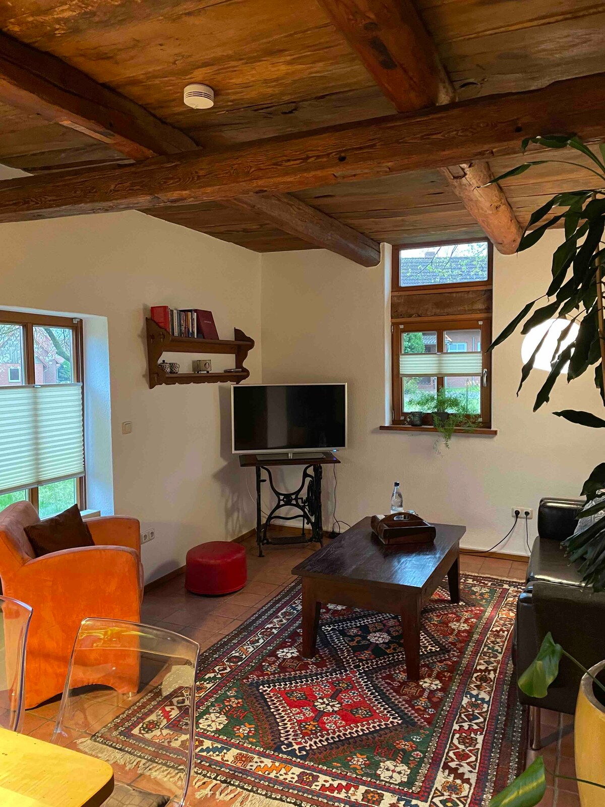 Top Airbnb: Restored storage on Resthof in Heidekreis