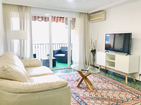 Propiedad de Airbnb exitosa: City center & terrace by ELE Apartments en La Princesa
