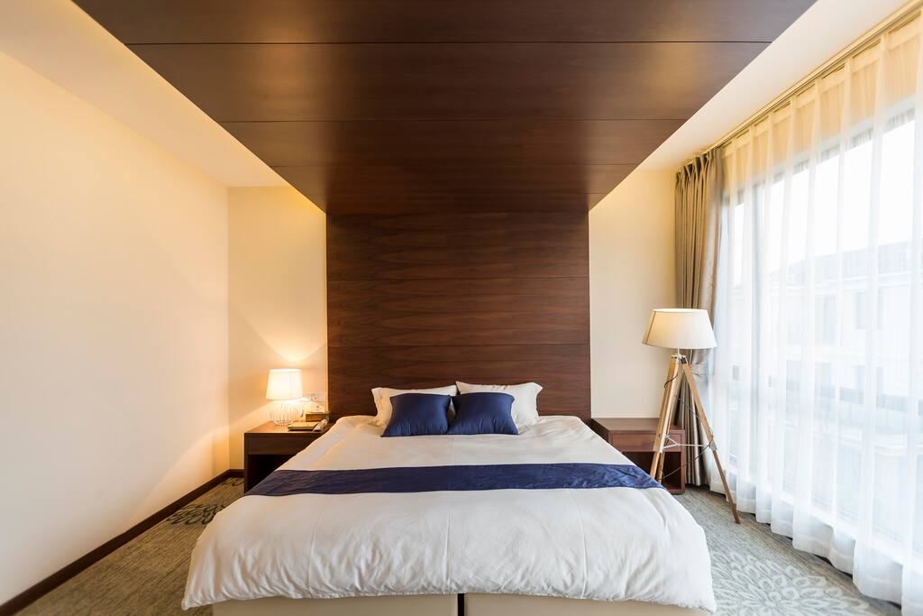 豪华king-size bed