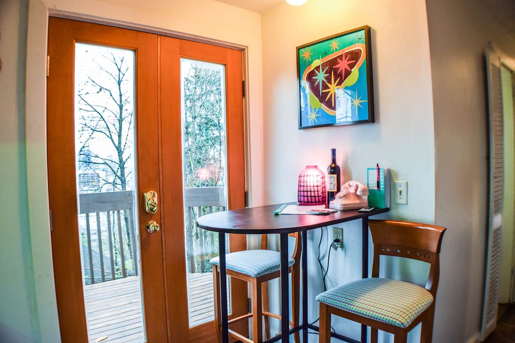 The studios french doors open up to a private patio where you can enjoy the sights and sounds of the city!