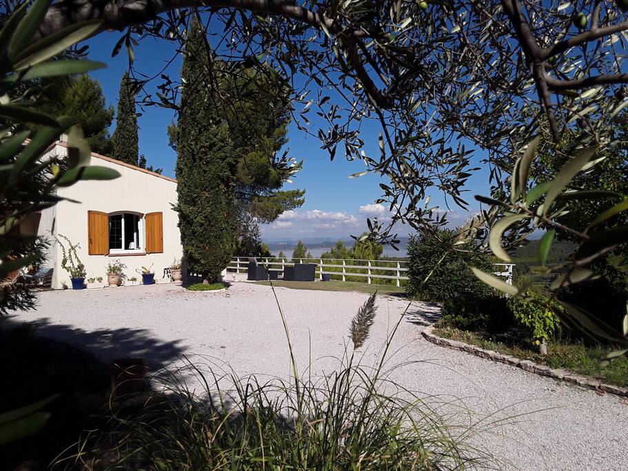 Maison avec vue sur l'etang
House with view on lake