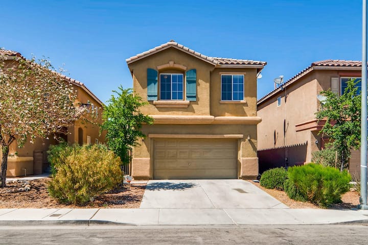 60% Off Monthly Stay / Great 4 Bedroom House - Las Vegas, NV