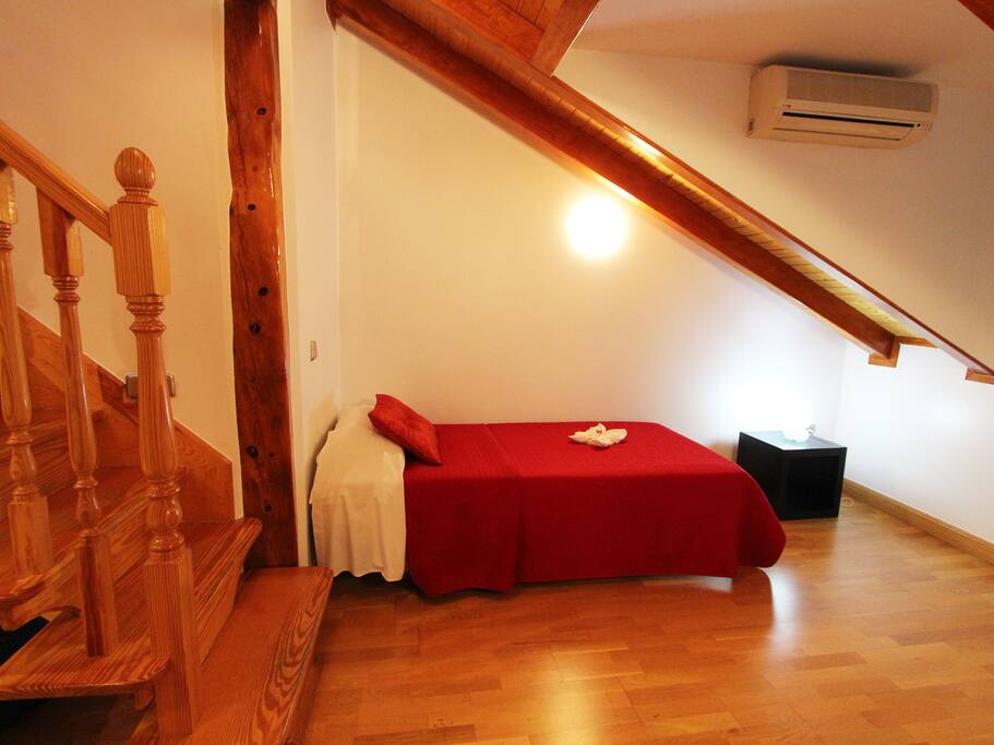 Cama