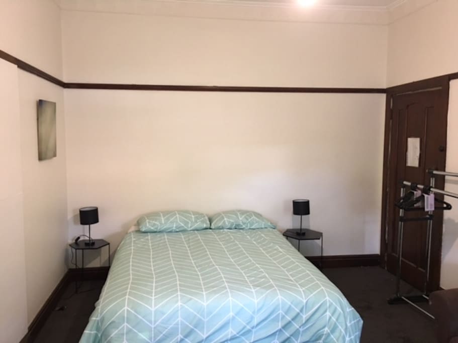 Queensize bed, very large room at 3.6 x 4.6 metres.