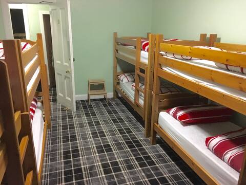6-Bed family room at Chase The Wild Goose Hostel