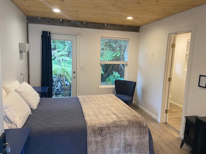 The House in the Clouds, Unit 2, Self Check In Apartments for Rent in