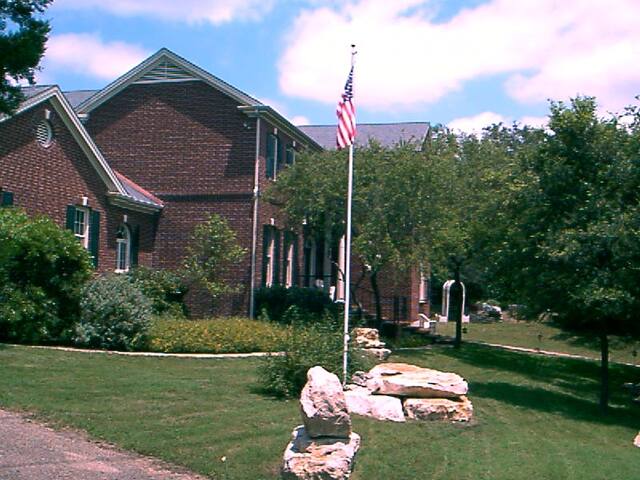 4-3 Westlake Home, Across St. from Lake Austin