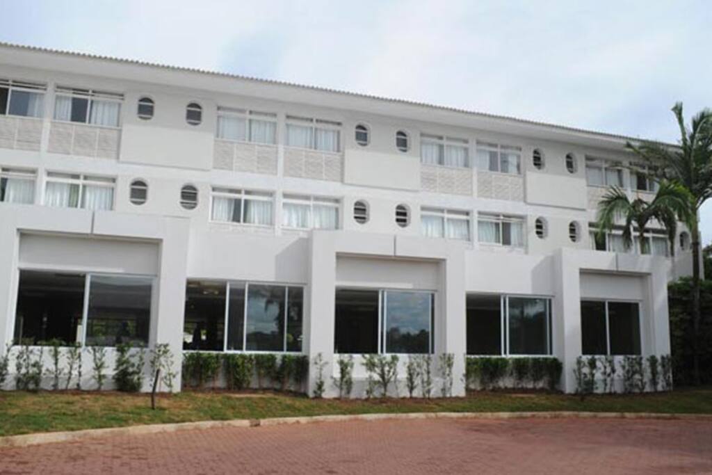 Fachada do Hotel turismo
