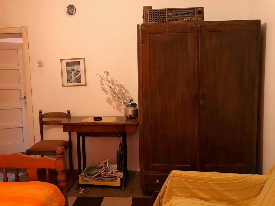 Room 1