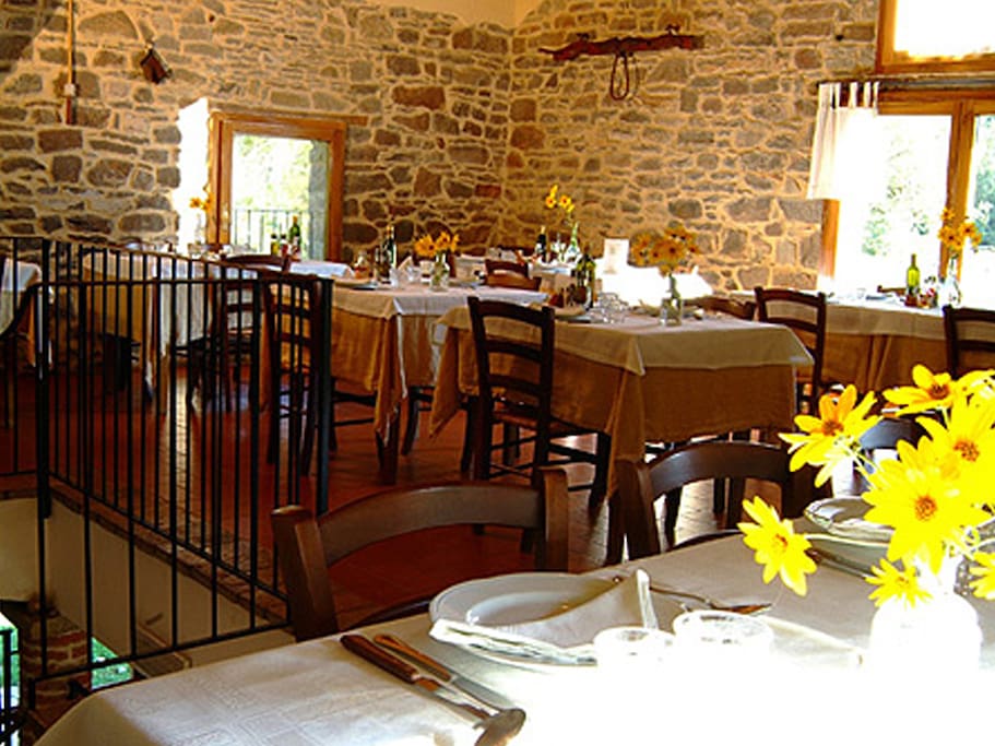 Ristorante sala superiore