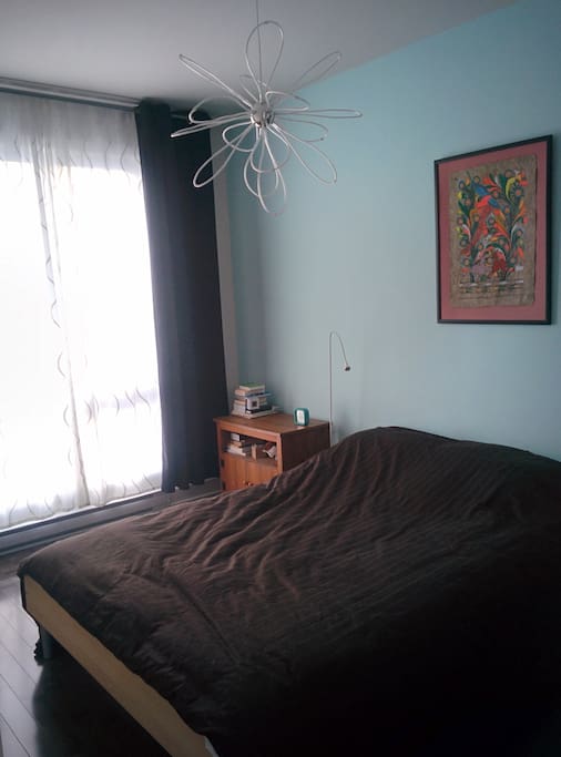 Bedroom with queen bed