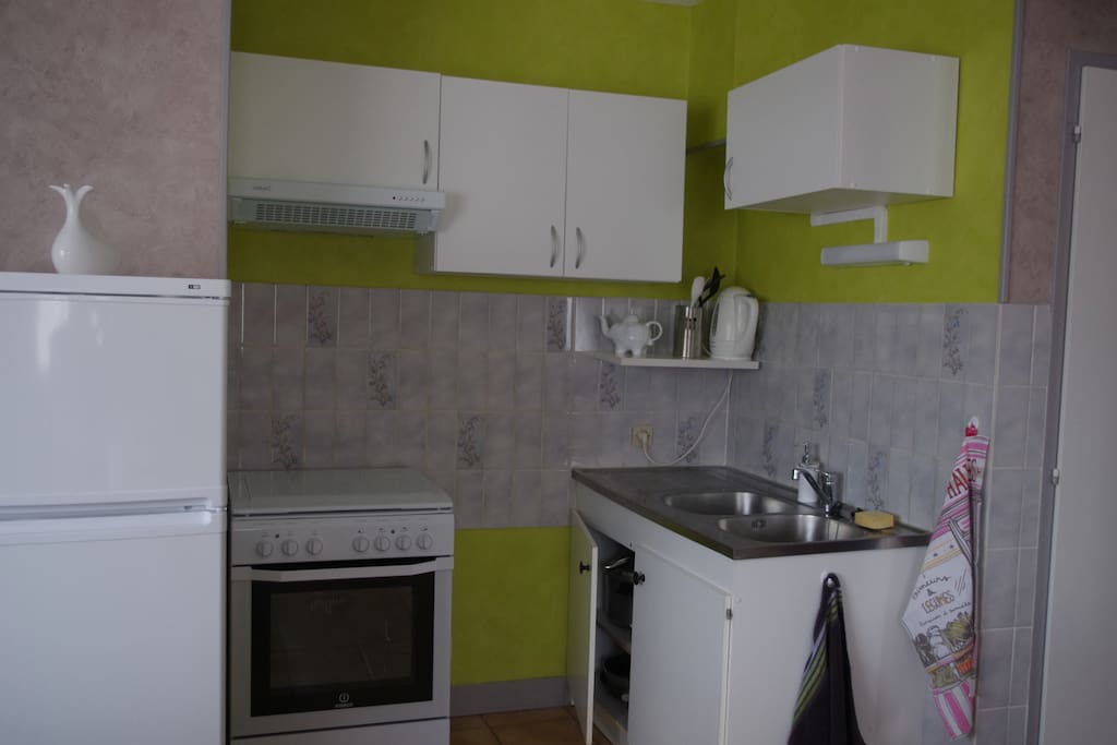 cette cuisine a tout le nécessaire pour cuisiner